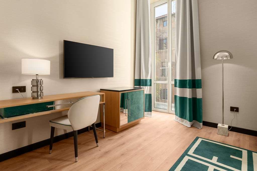 Capo D´áfrica – Colosseo 4* Roma